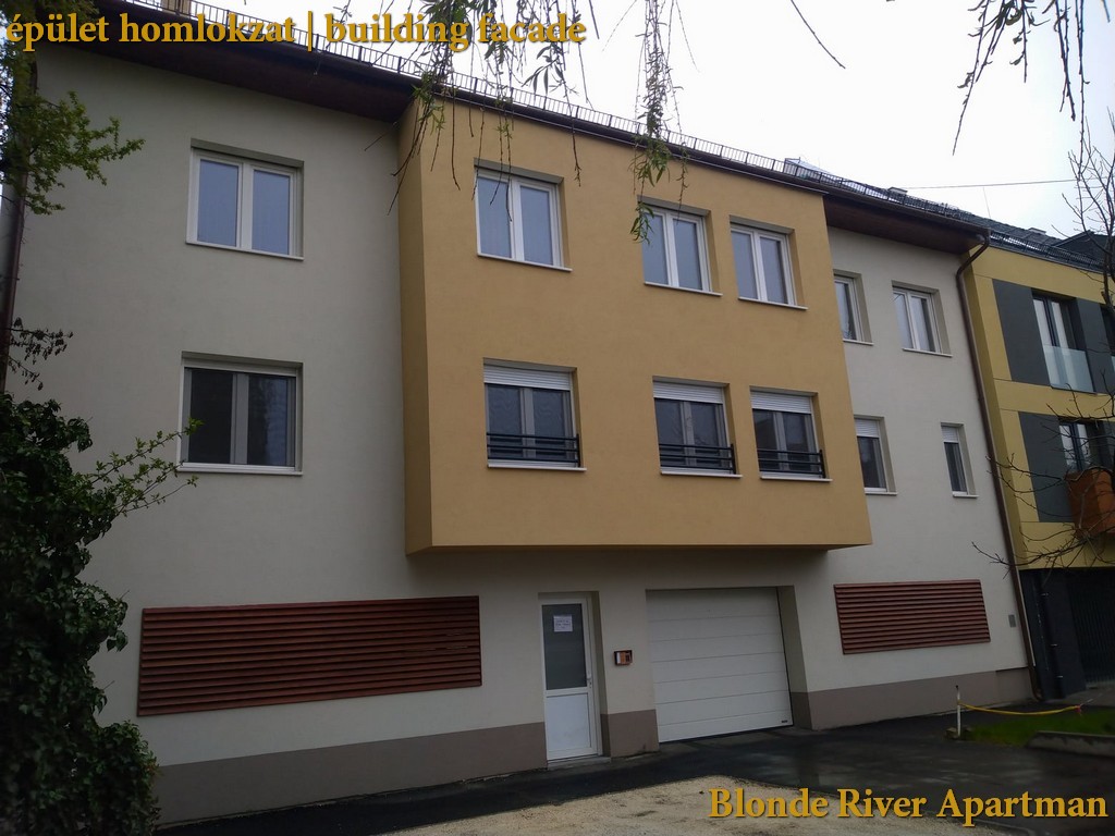 Blonde River Móra Apartment - building facade Blonde River Móra Apartment - building facade
